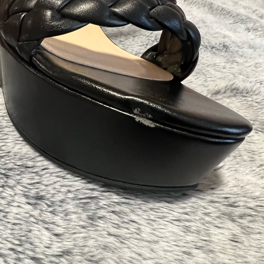 NWOT-Guess Wedges - Picture 12 of 14